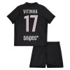 Conjunto Paris Saint-Germain Vitinha 17 Equipamento 4ª Jordan 2025-26 - Criança Conjunto Paris Saint-Germain Vitinha 17 Equipamento 4ª Jordan 2025-26 - Criança